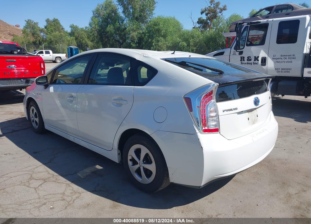 2015 TOYOTA PRIUS TWO VIN: JTDKN3DU0F0398232