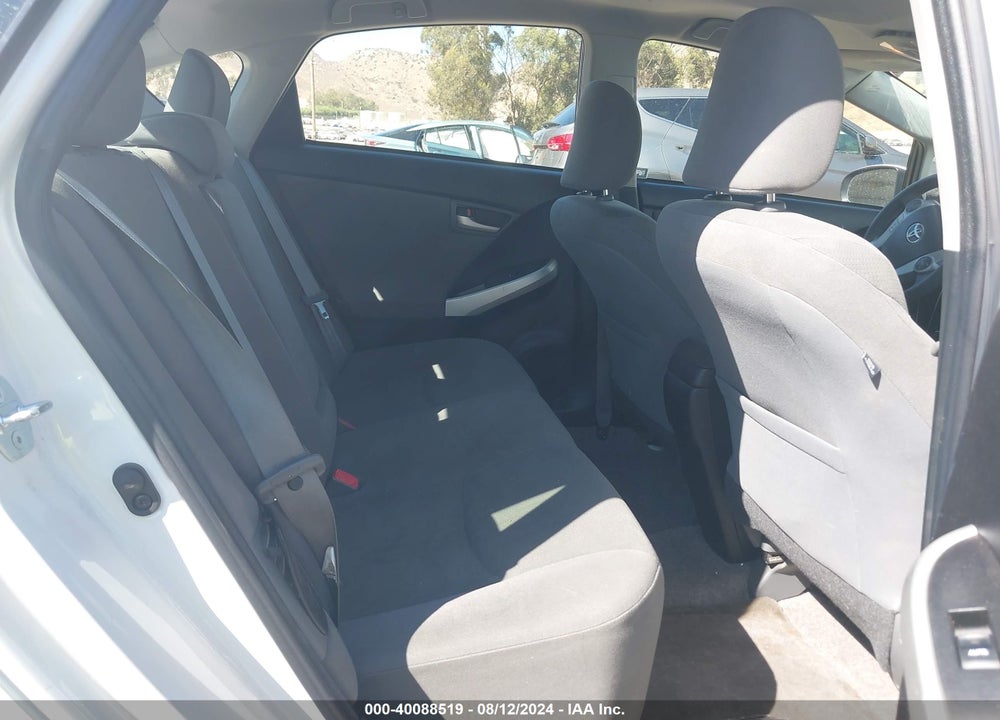 2015 TOYOTA PRIUS TWO VIN: JTDKN3DU0F0398232