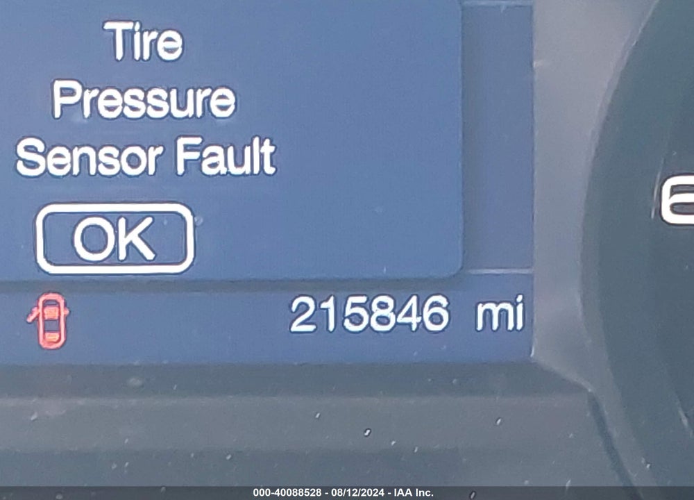 2014 FORD EXPLORER VIN: 1FM5K8B84EGC40101