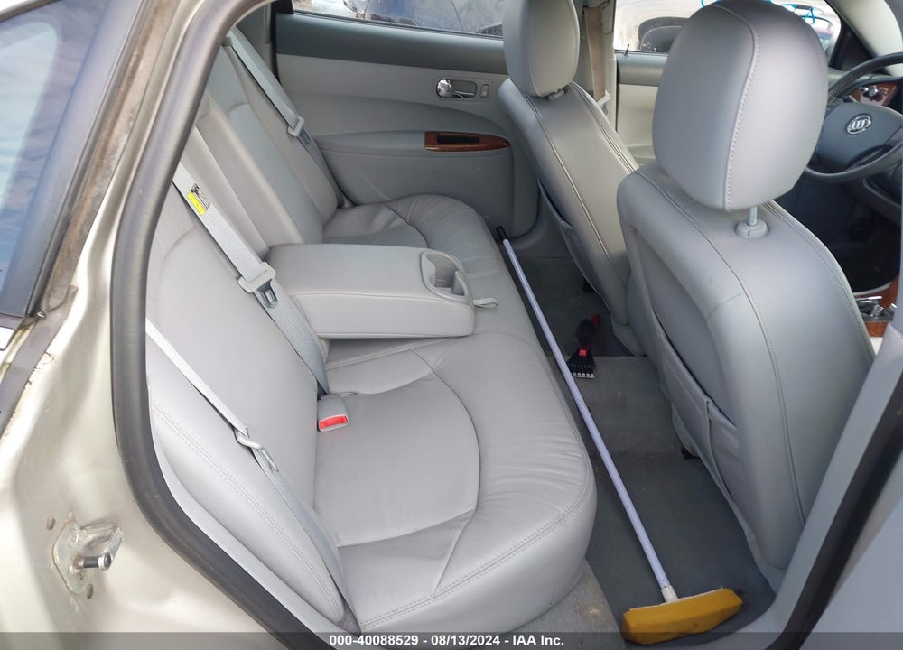 2006 BUICK LACROSSE CXS VIN: 2G4WE587961302017