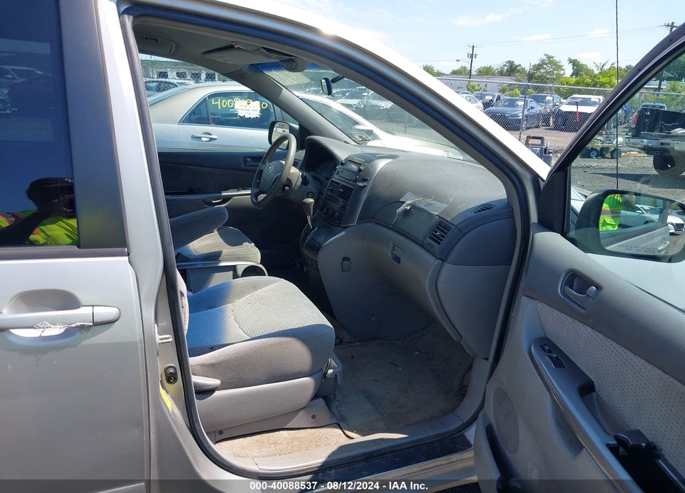 2006 TOYOTA SIENNA LE VIN: 5TDZA23C66S442406
