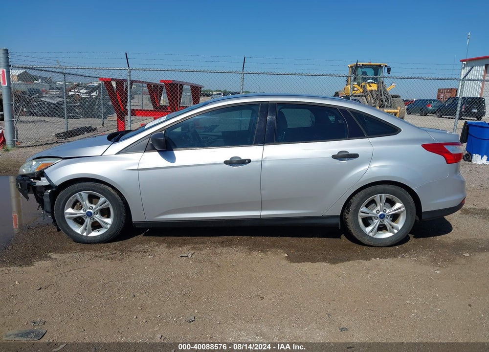 2013 FORD FOCUS VIN: 1FADP3E20DL170071