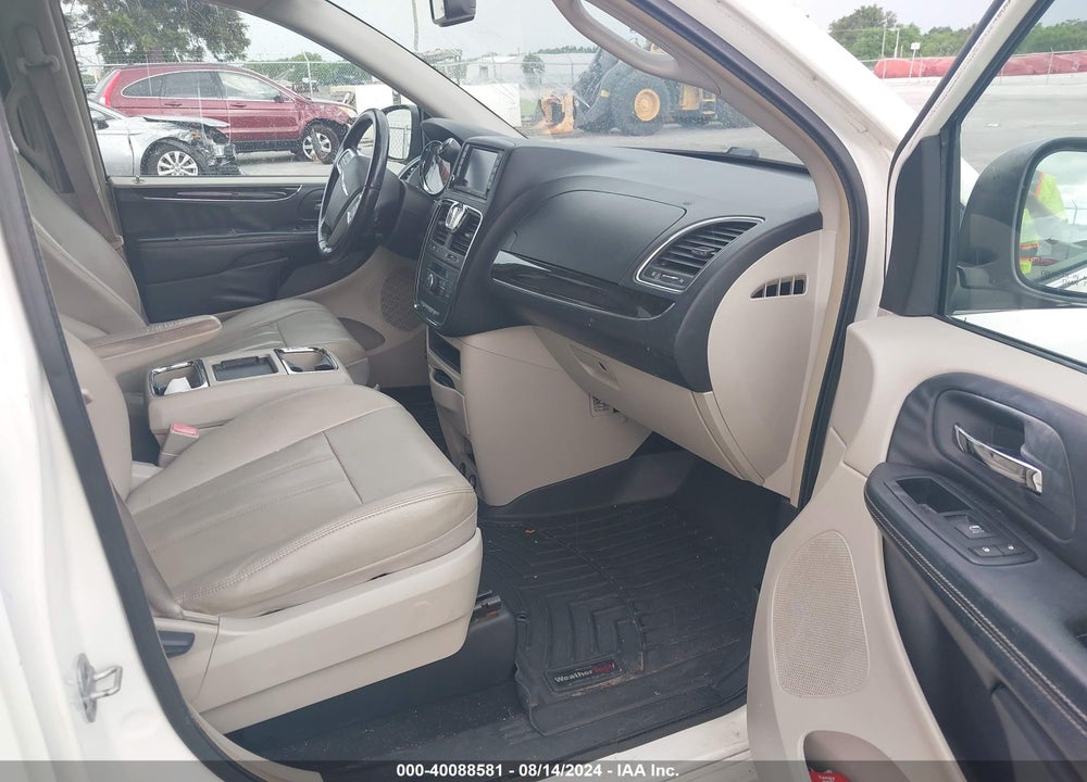 2013 CHRYSLER TOWN & COUNTRY TOURING VIN: 2C4RC1BG0DR519687