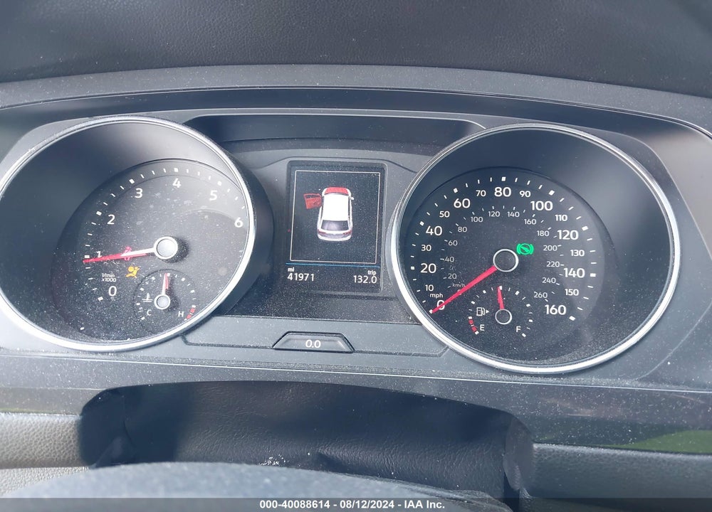 2018 VOLKSWAGEN TIGUAN 2.0T SE/2.0T SEL VIN: 3VV3B7AX4JM091298