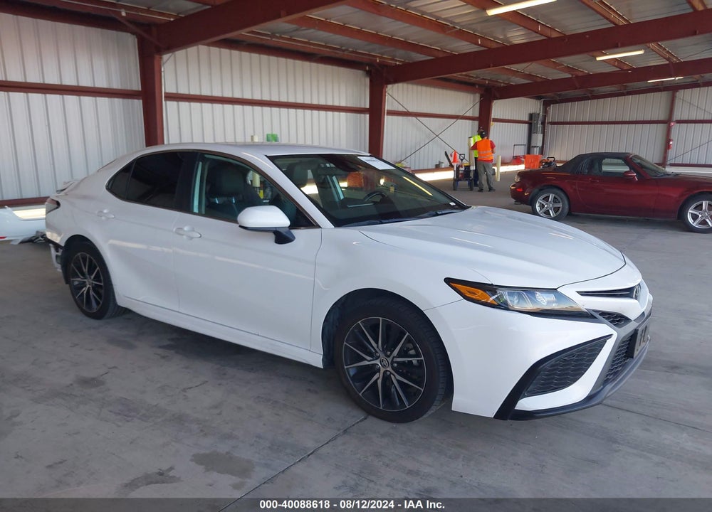 2021 TOYOTA CAMRY SE VIN: 4T1G11AK8MU526209
