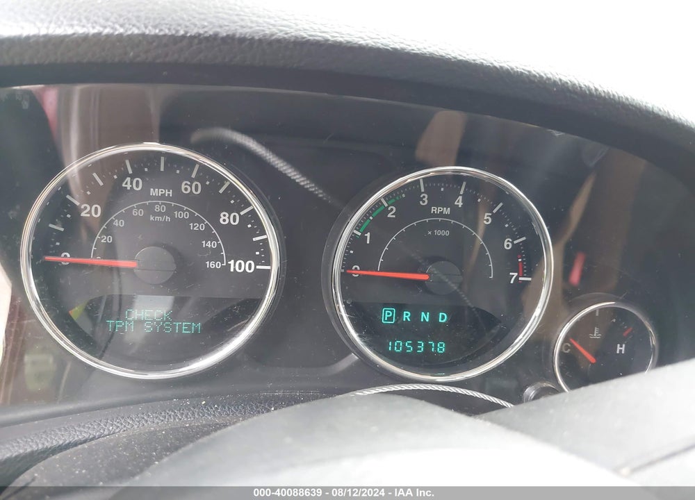 2013 JEEP WRANGLER UNLIMITED SAHARA VIN: 1C4BJWEG1DL525622