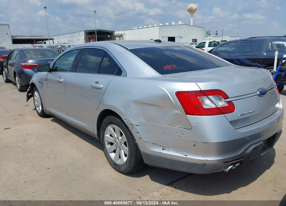 2010 FORD TAURUS SE VIN: 1FAHP2DW4AG132458