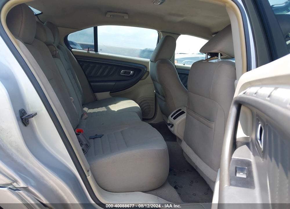 2010 FORD TAURUS SE VIN: 1FAHP2DW4AG132458