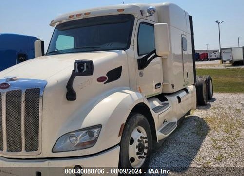 2018 PETERBILT 579 VIN: 1XPBDP9X0JD475209
