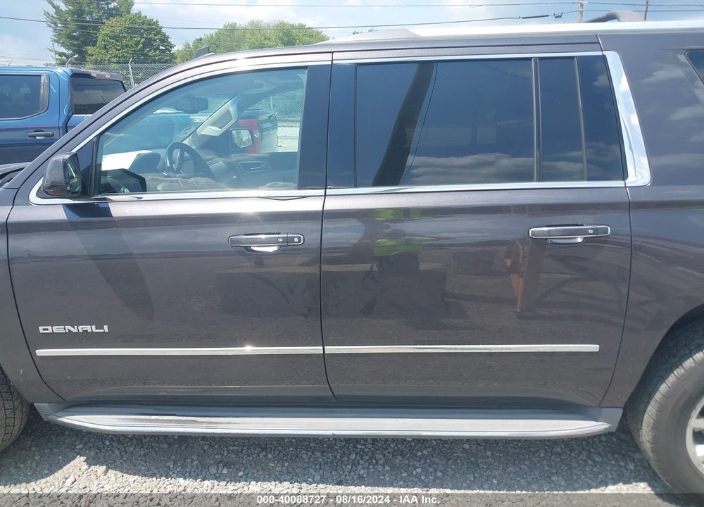 2015 GMC YUKON XL 1500 DENALI VIN: 1GKS2JKJXFR132951