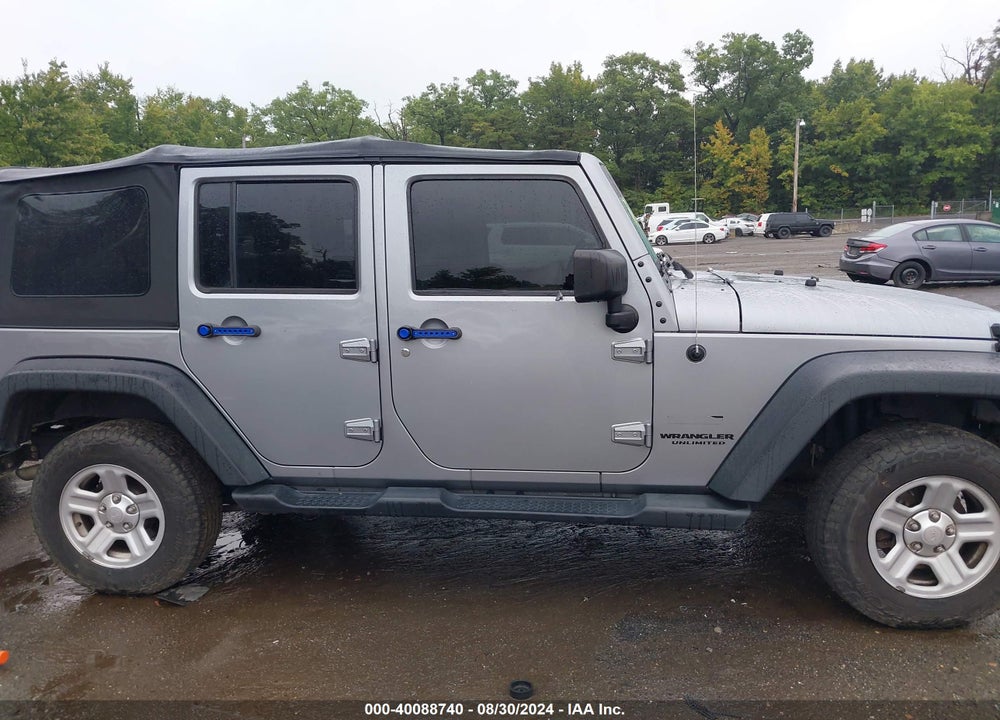 2014 JEEP WRANGLER UNLIMITED SPORT VIN: 1C4BJWDG2EL255528