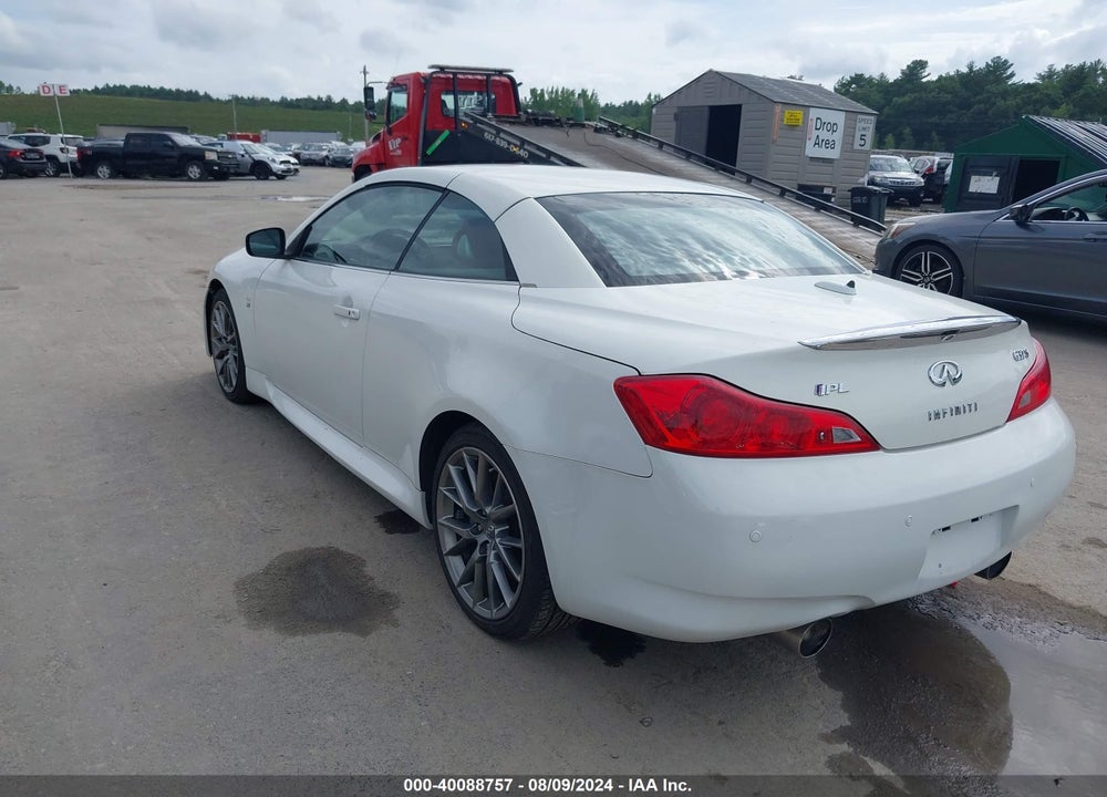 2013 INFINITI IPL G VIN: JN1CV6FE8DM230195