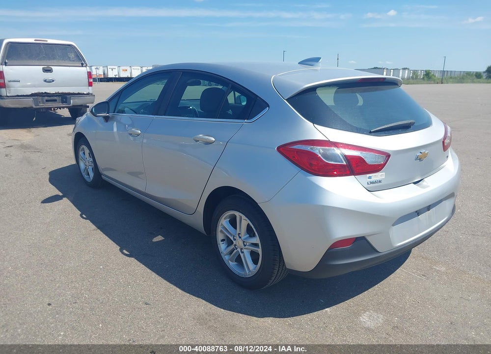 2018 CHEVROLET CRUZE LT AUTO VIN: 3G1BE6SM8JS624161