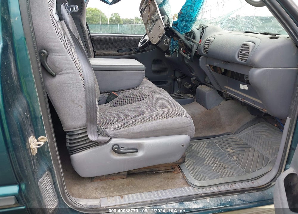 1999 DODGE RAM 2500 ST VIN: 3B7KF22W1XG113112