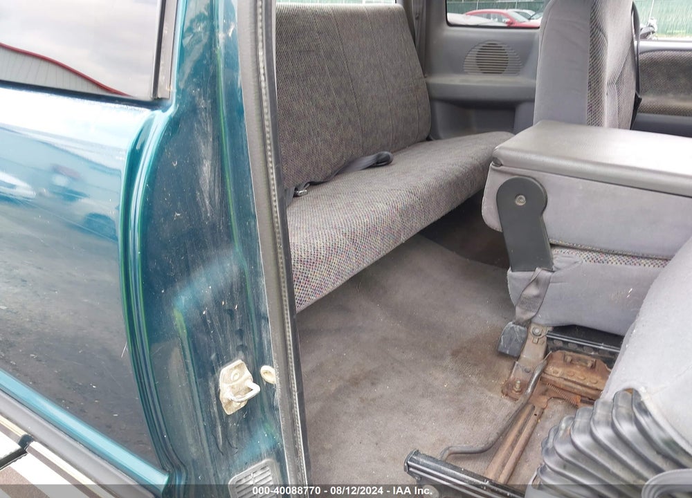 1999 DODGE RAM 2500 ST VIN: 3B7KF22W1XG113112