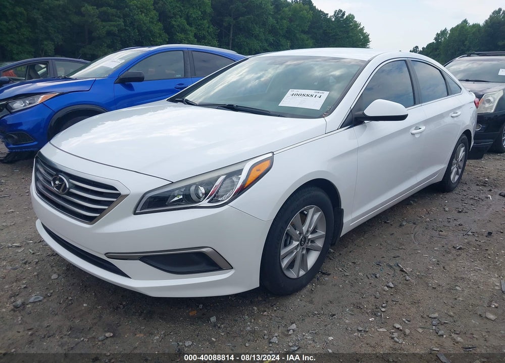 2016 HYUNDAI SONATA SE VIN: 5NPE24AF6GH319751