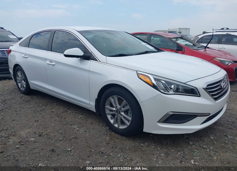 2016 HYUNDAI SONATA SE VIN: 5NPE24AF6GH319751