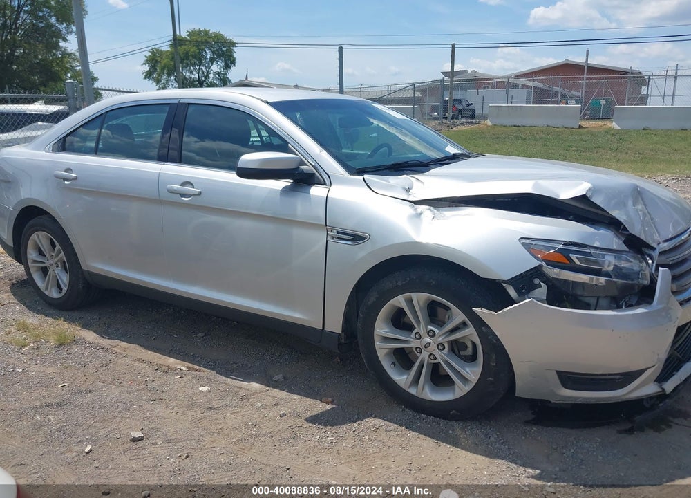 2018 FORD TAURUS SEL VIN: 1FAHP2E82JG136251