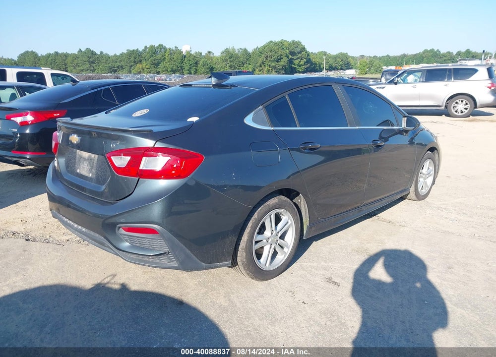 2017 CHEVROLET CRUZE LT AUTO VIN: 1G1BE5SMXH7170403