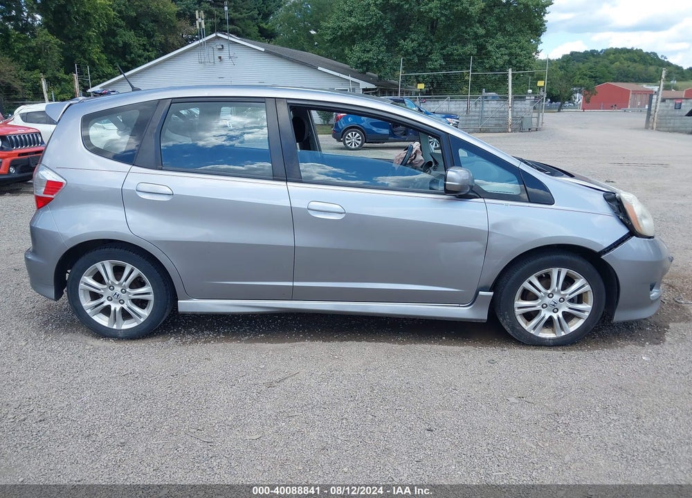 2010 HONDA FIT SPORT VIN: JHMGE8H46AC004901