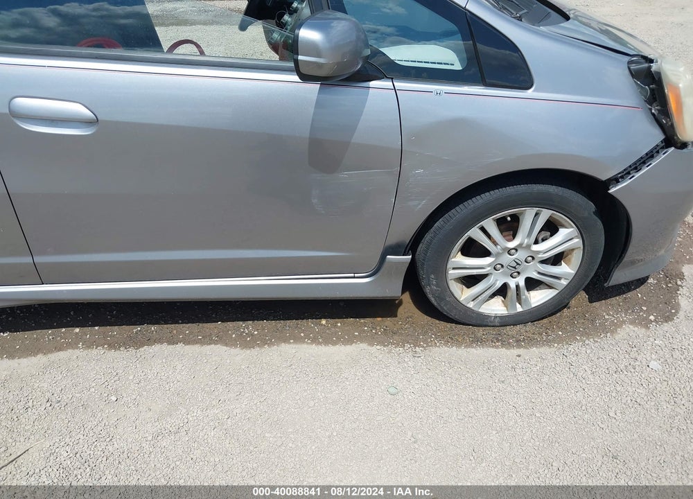 2010 HONDA FIT SPORT VIN: JHMGE8H46AC004901