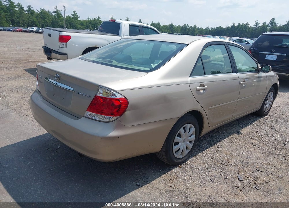2005 TOYOTA CAMRY VIN: 4T1BE32K45U537184