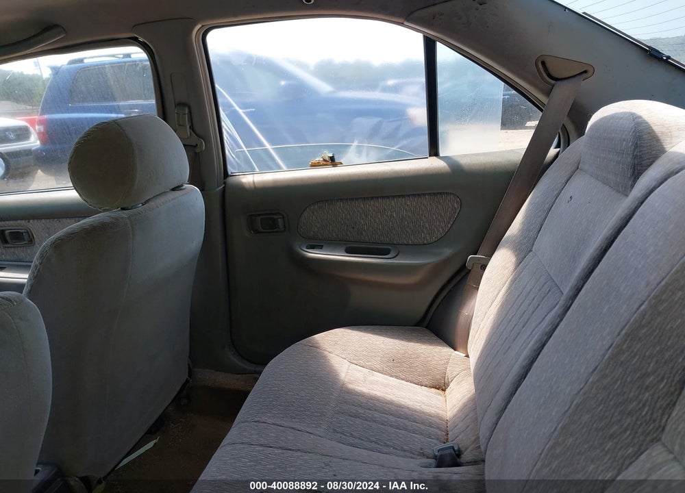 1998 NISSAN SENTRA GXE/XE VIN: 3N1AB41DXWL039782