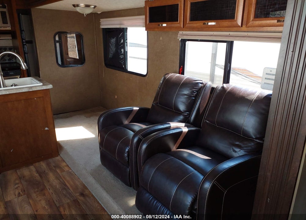 2016 FOREST RIVER VIBE 268RKS TRAVEL TRAILER VIN: 4X4TVBC25G4105900