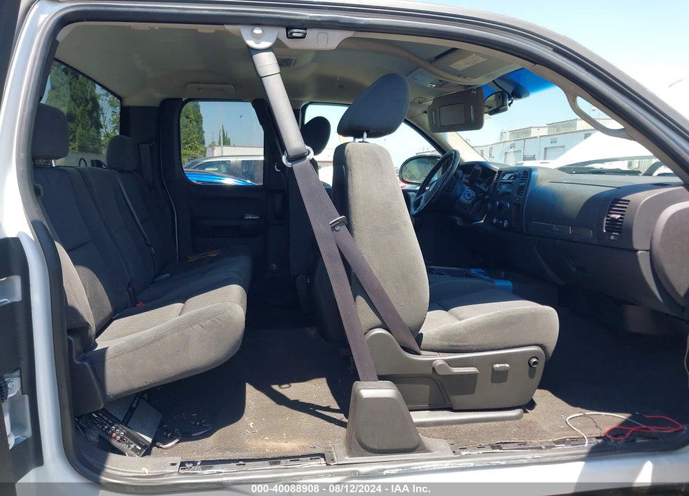 2008 GMC SIERRA 2500HD SLE2 VIN: 1GTHK29618E171676