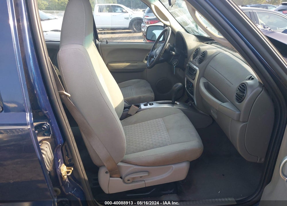 2006 JEEP LIBERTY SPORT VIN: 1J4GK48K46W106523