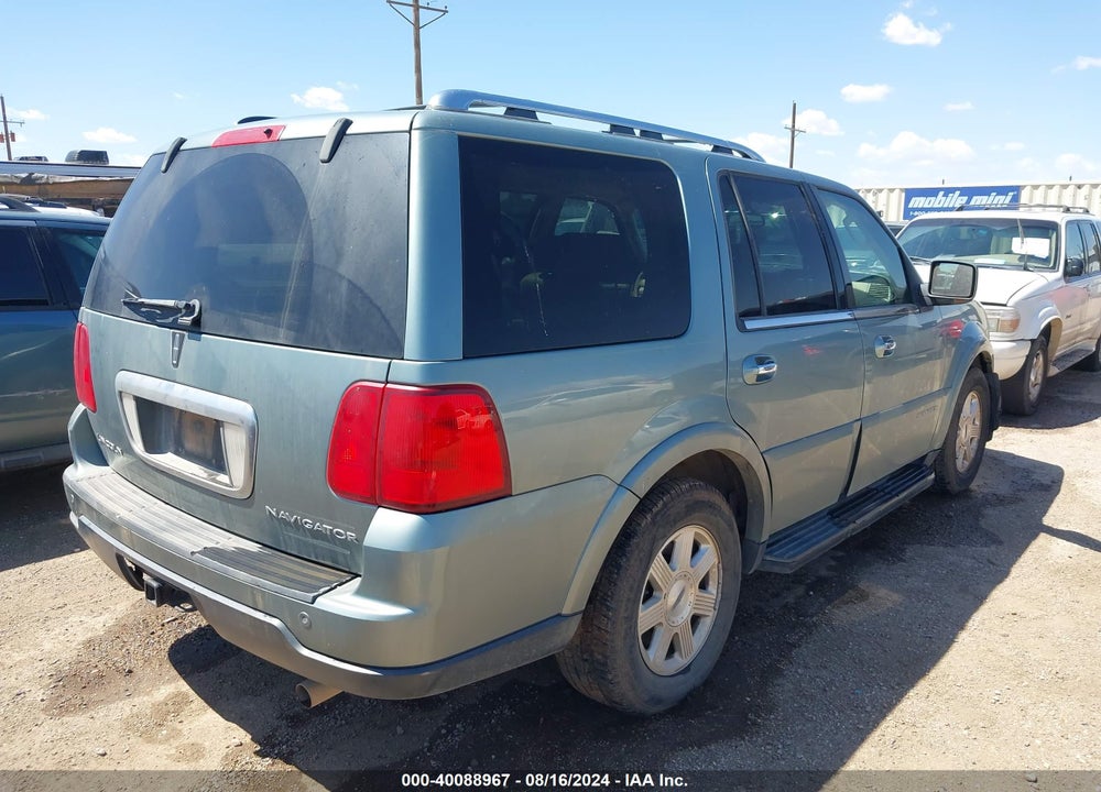 2006 LINCOLN NAVIGATOR LUXURY/ULTIMATE VIN: 5LMFU28546LJ22385