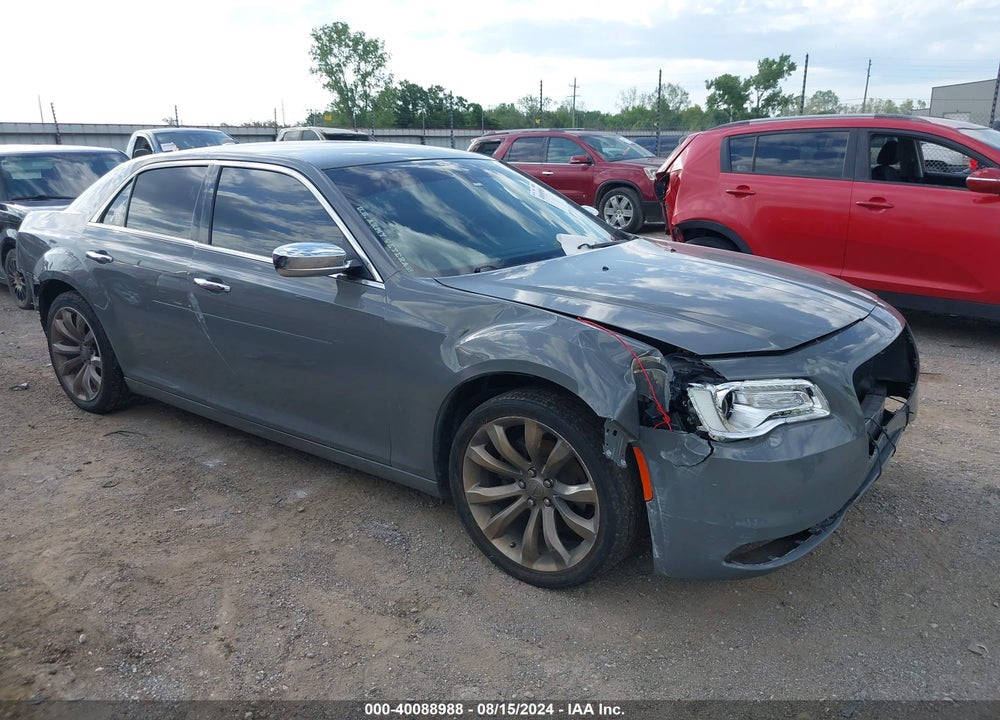 2019 CHRYSLER 300 LIMITED VIN: 2C3CCAEG5KH536493