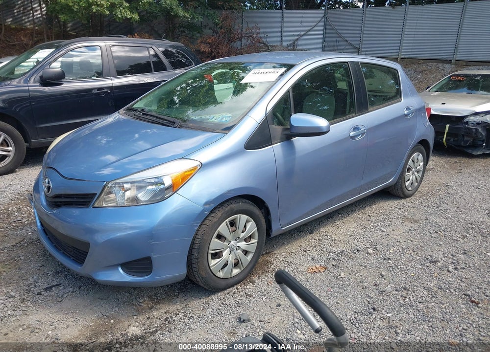 2013 TOYOTA YARIS LE VIN: JTDKTUD32DD570169