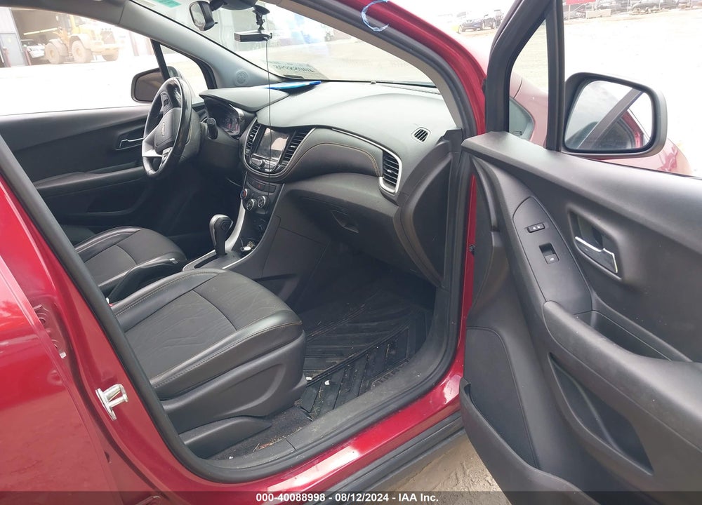 2018 CHEVROLET TRAX LT VIN: 3GNCJPSB5JL279863