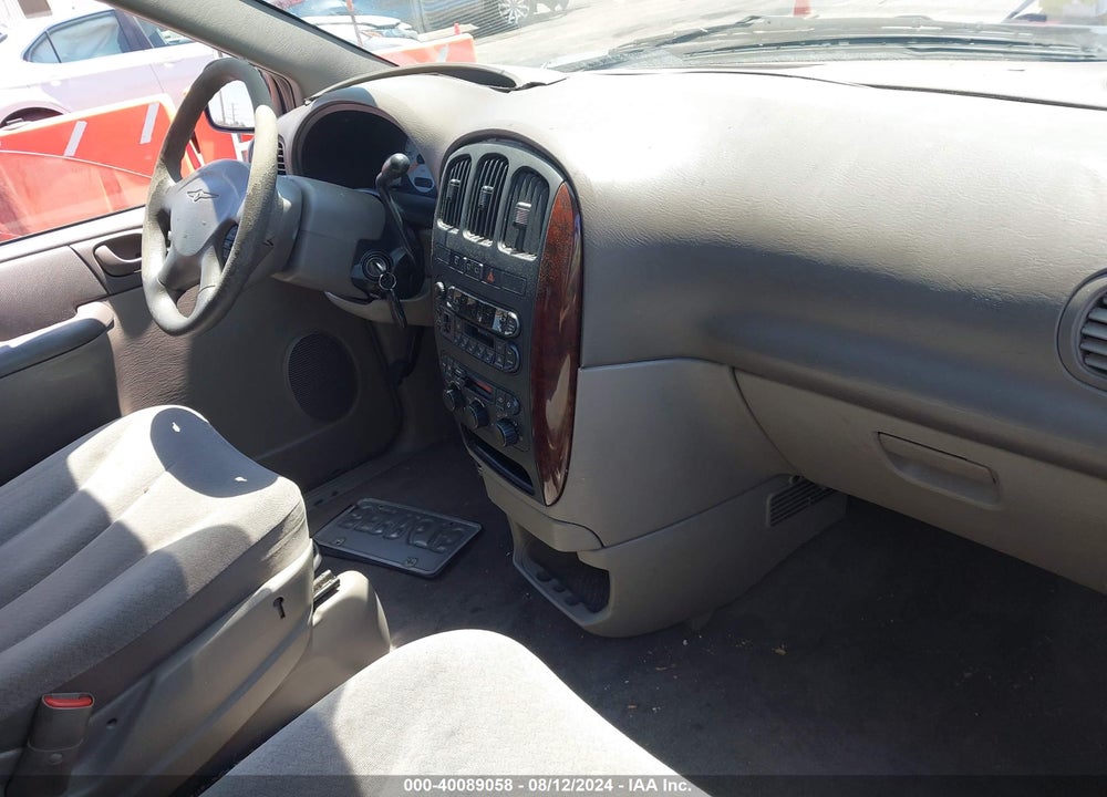 2003 CHRYSLER TOWN & COUNTRY VIN: 2C4GP24343R254444