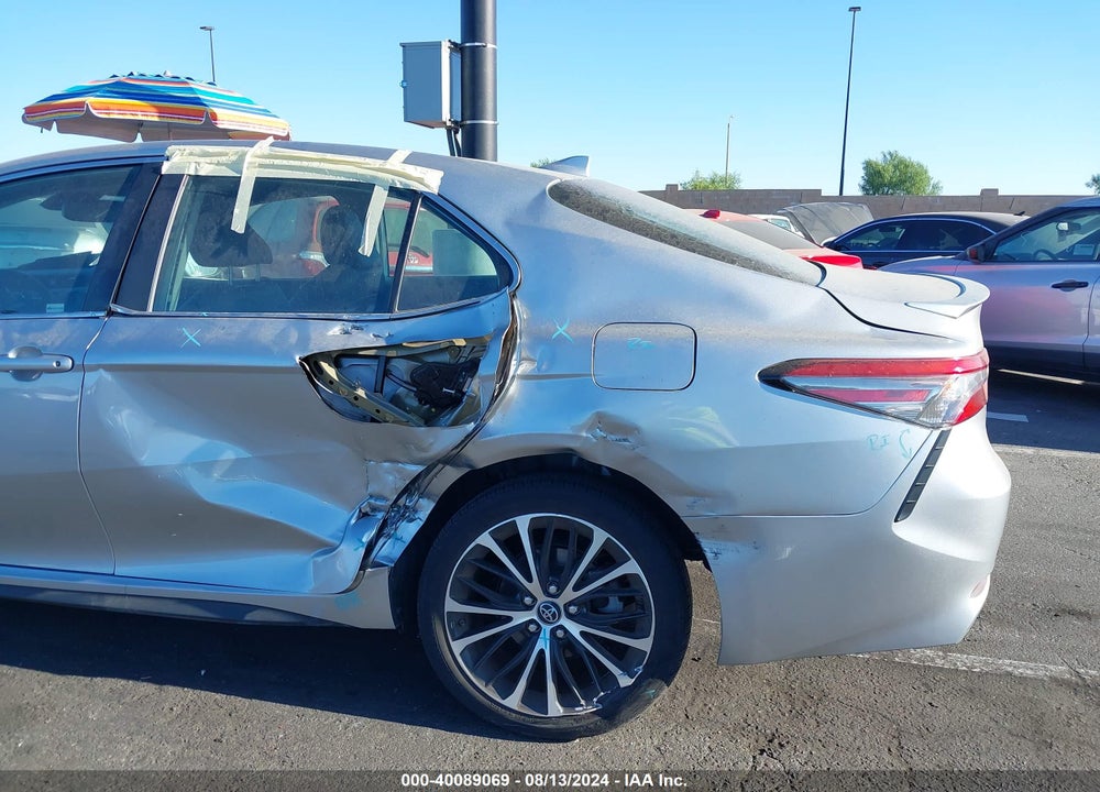 2019 TOYOTA CAMRY SE VIN: 4T1B11HK5KU839442