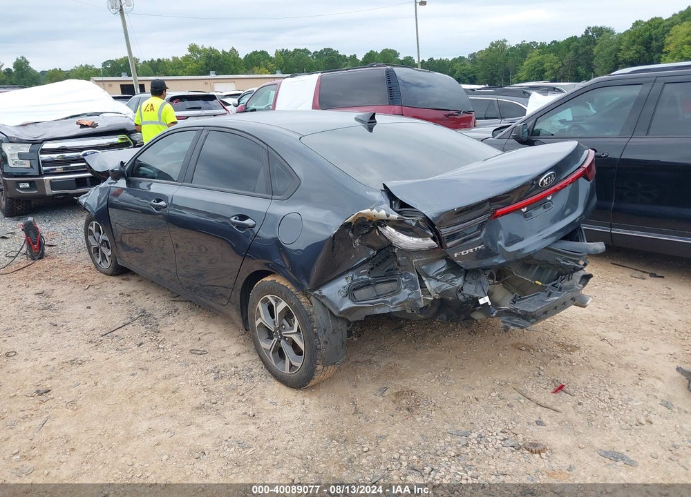 2019 KIA FORTE LXS VIN: 3KPF24AD6KE041465