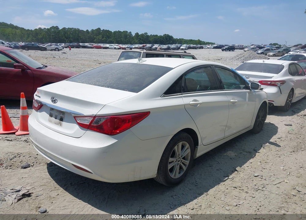 2013 HYUNDAI SONATA GLS VIN: 5NPEB4AC1DH727172