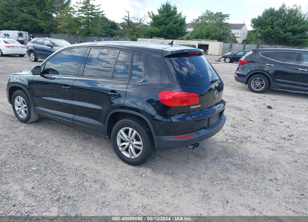 2013 VOLKSWAGEN TIGUAN S VIN: WVGBV3AX7DW608717