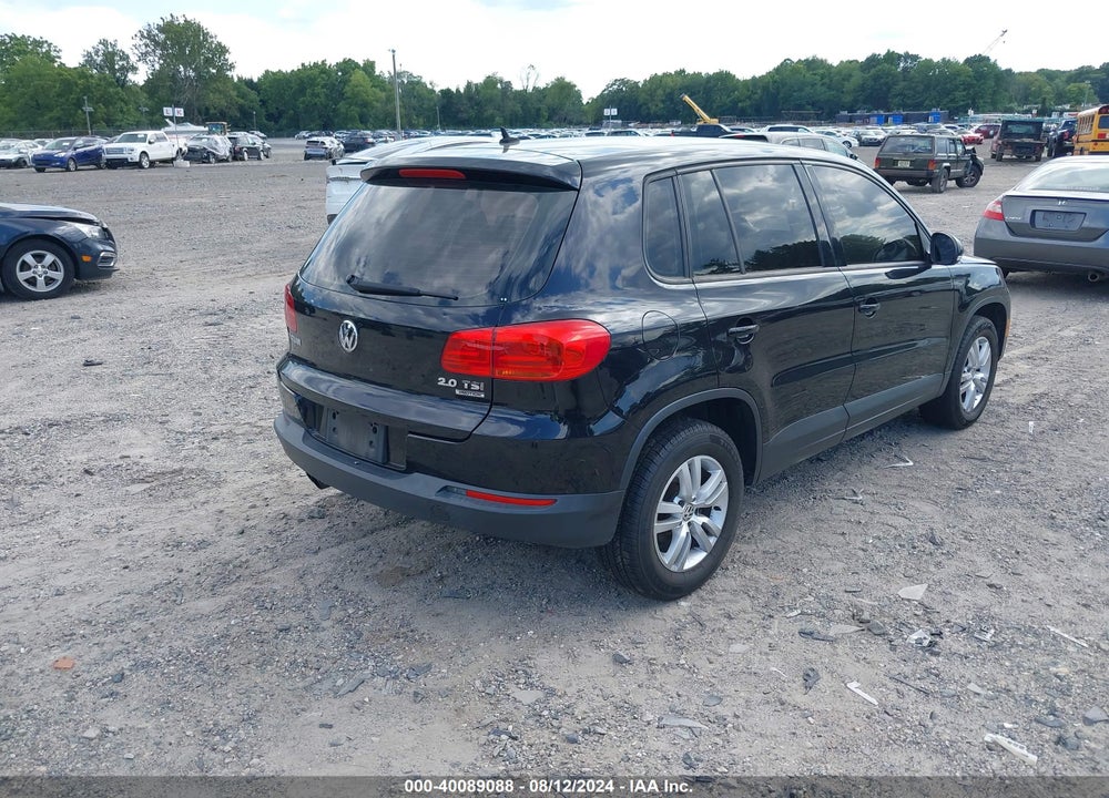 2013 VOLKSWAGEN TIGUAN S VIN: WVGBV3AX7DW608717