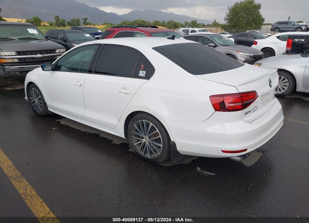 2017 VOLKSWAGEN JETTA 1.8T SPORT VIN: 3VWD17AJ0HM392708