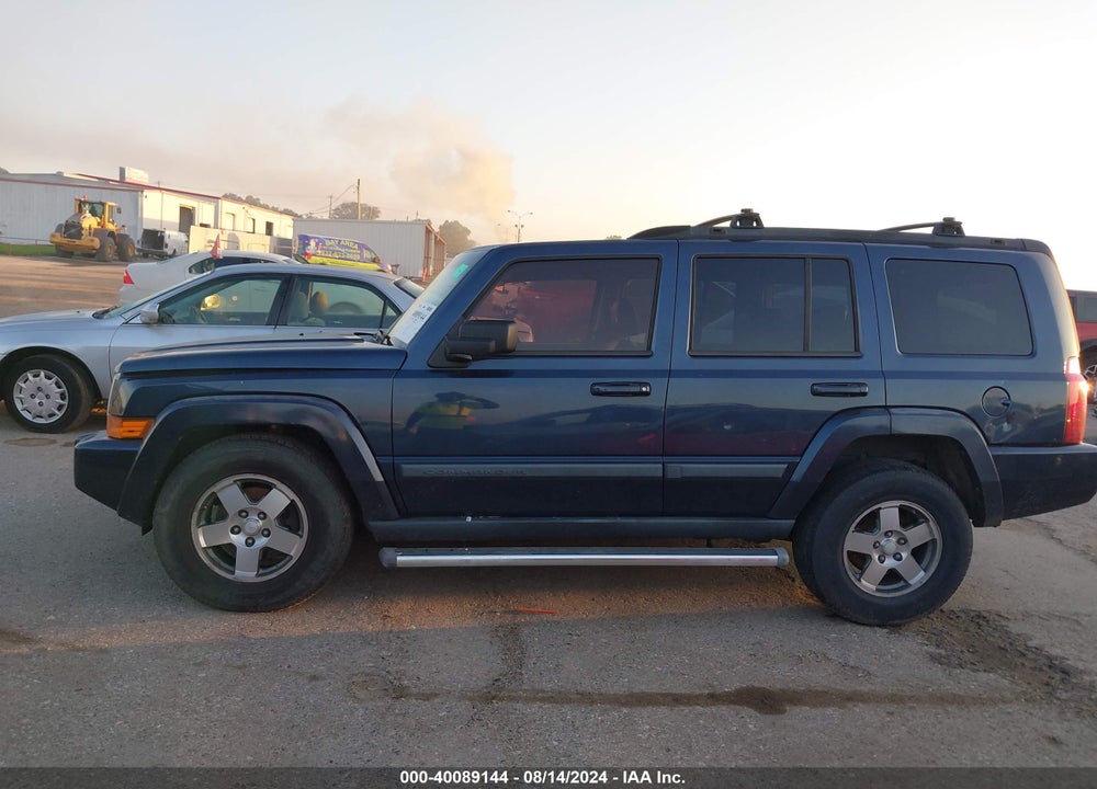 2009 JEEP COMMANDER VIN: 1J8HG48K49C500839