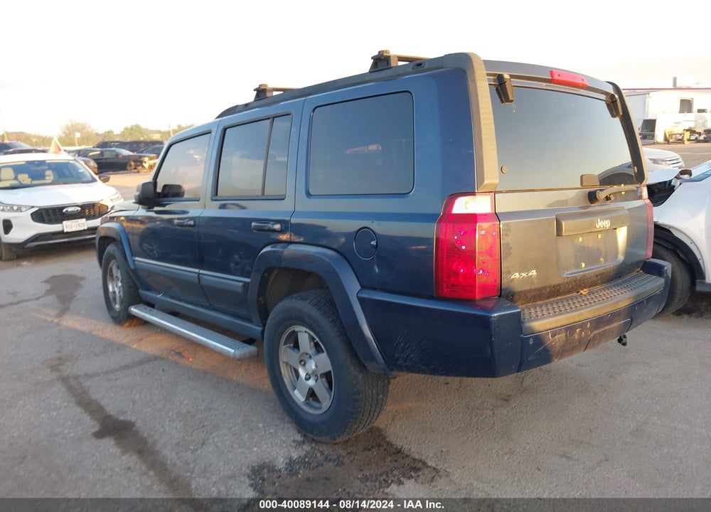 2009 JEEP COMMANDER VIN: 1J8HG48K49C500839