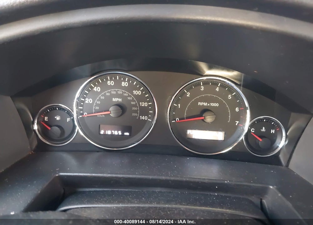 2009 JEEP COMMANDER VIN: 1J8HG48K49C500839