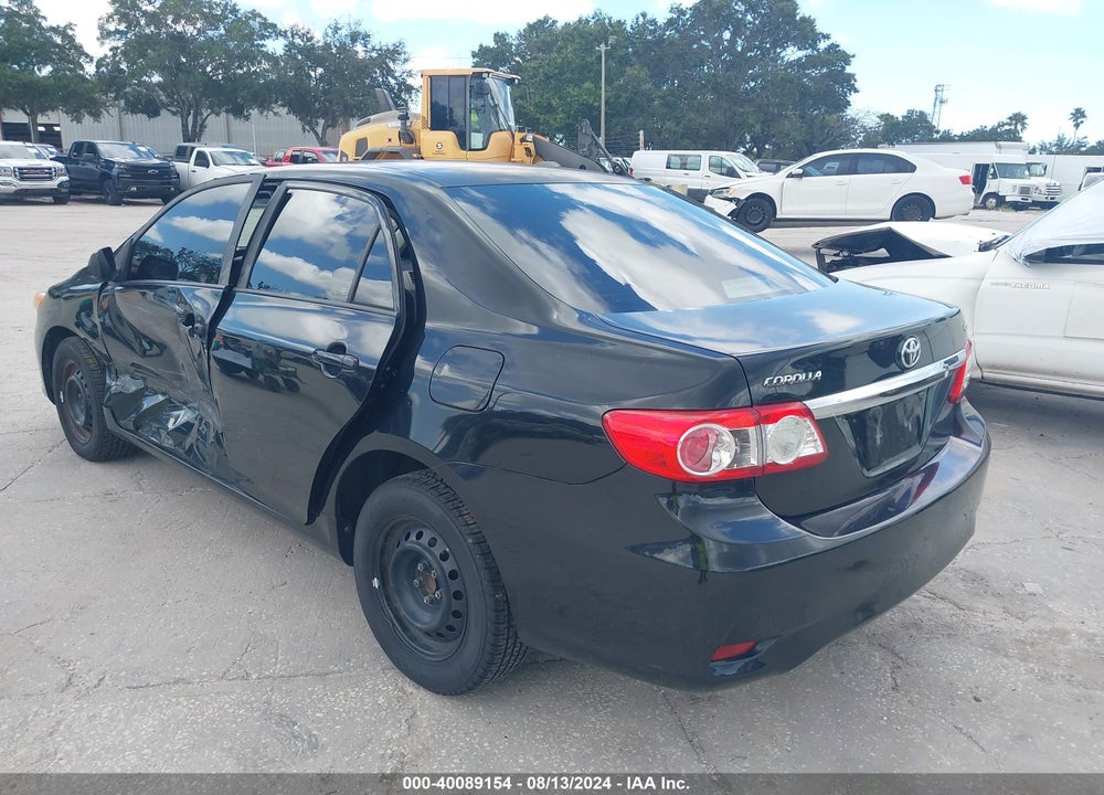 2011 TOYOTA COROLLA LE VIN: 2T1BU4EE7BC687124