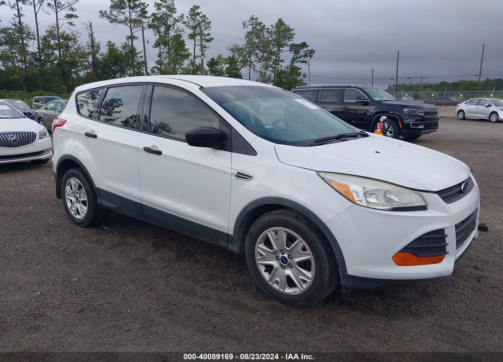 2015 FORD ESCAPE S VIN: 1FMCU0F72FUC19898