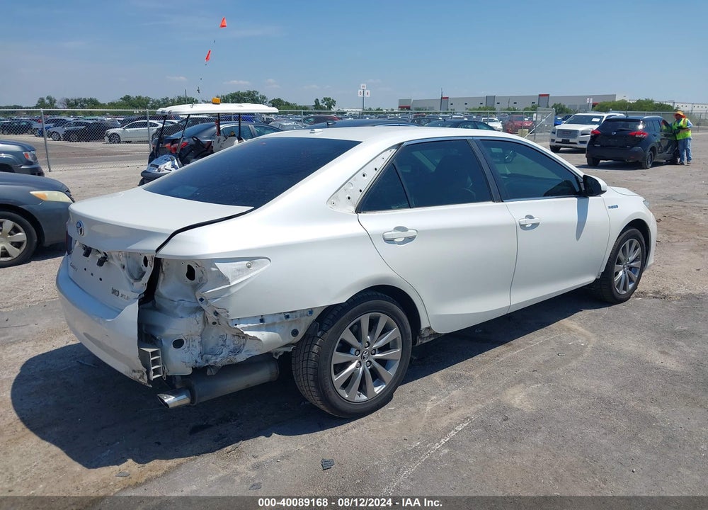 2015 TOYOTA CAMRY HYBRID XLE VIN: 4T1BD1FK5FU155927