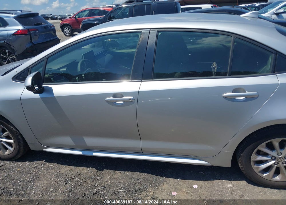 2020 TOYOTA COROLLA LE VIN: JTDVPRAE3LJ093207