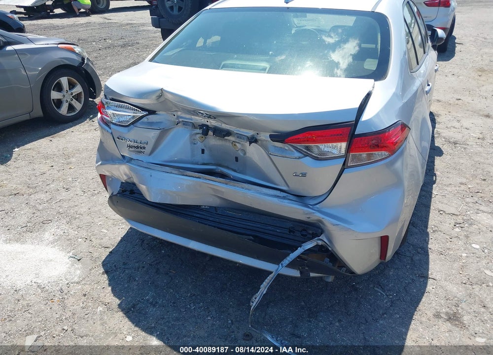 2020 TOYOTA COROLLA LE VIN: JTDVPRAE3LJ093207