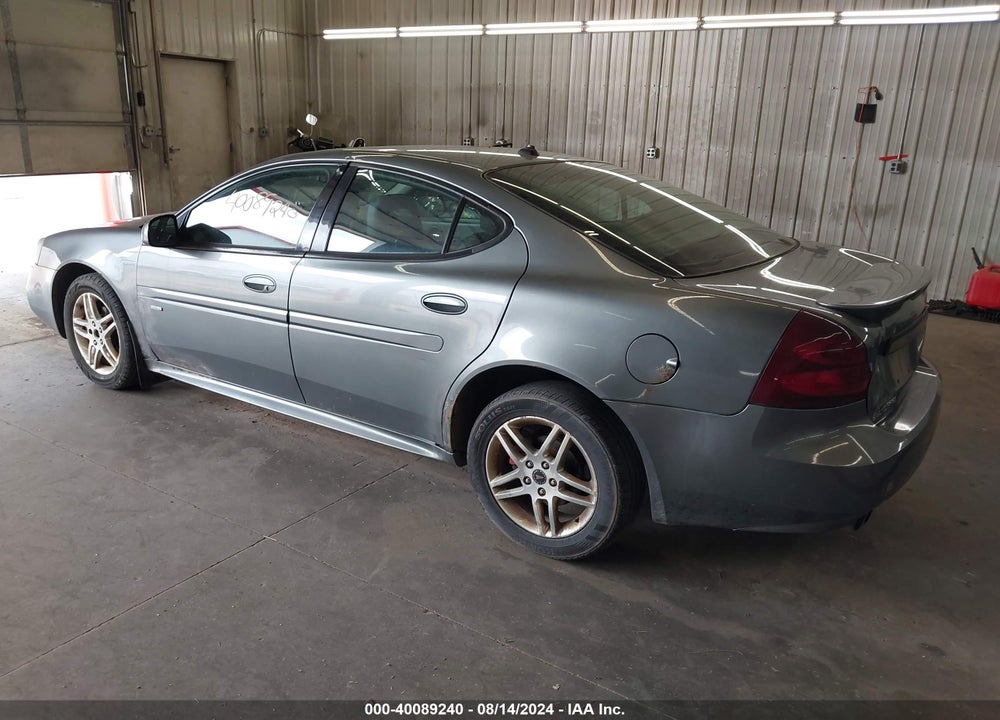 2005 PONTIAC GRAND PRIX GTP VIN: 2G2WR524051180402